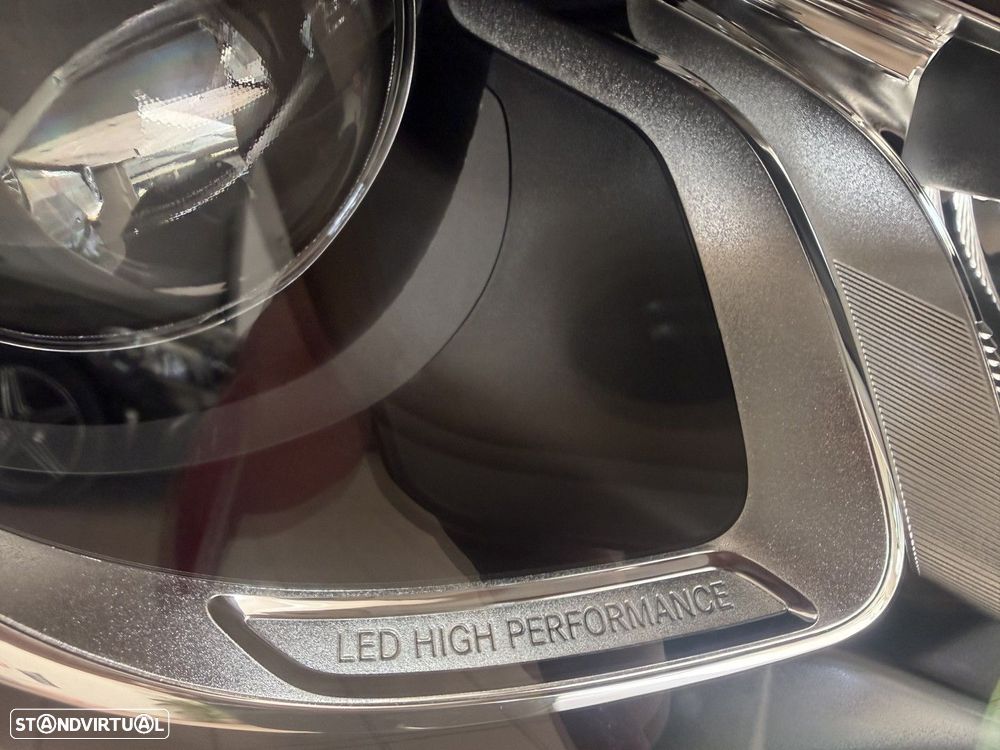 Mercedes-Benz GLC 250 d 4Matic 9G-TRONIC AMG Line - 23