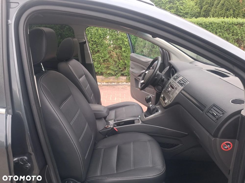 Ford Kuga 2.0 TDCi 2x4 Titanium - 15