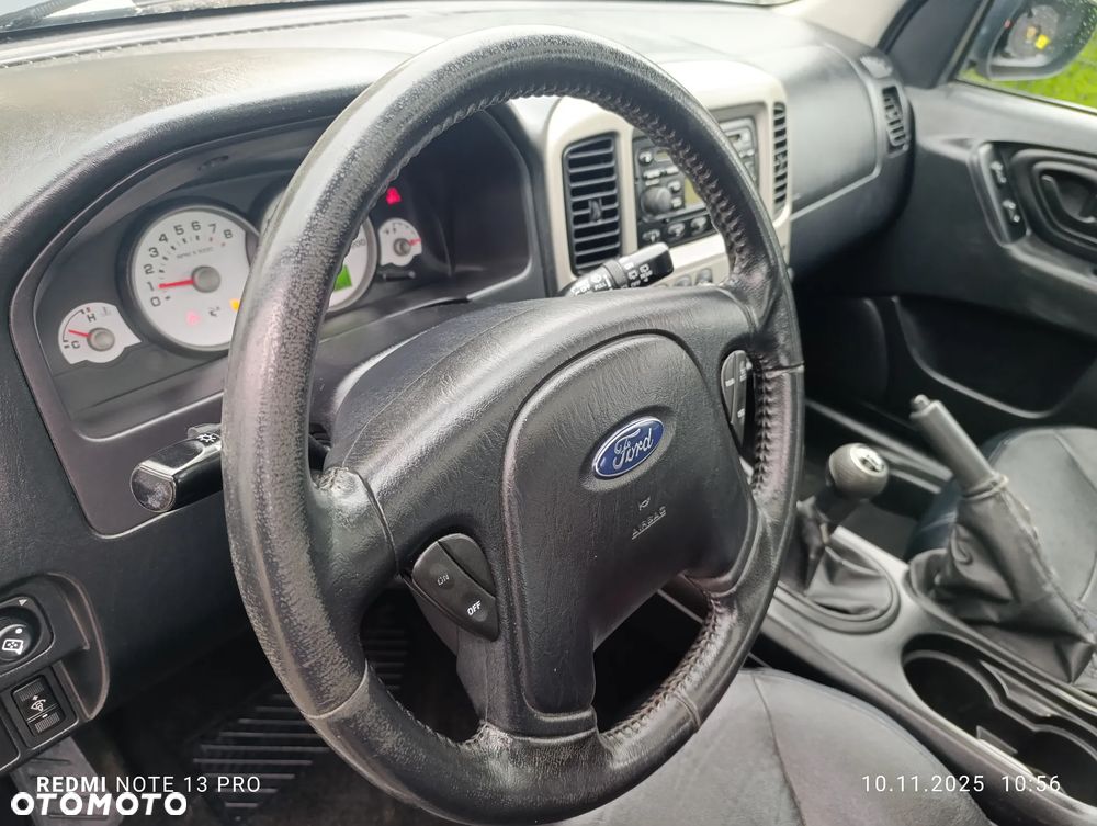 Ford Maverick Highclass - 19