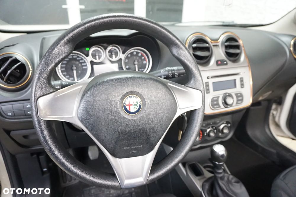 Alfa Romeo Mito 1.4 8V - 18