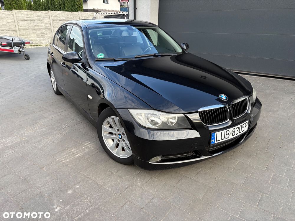BMW Seria 3 318d - 1