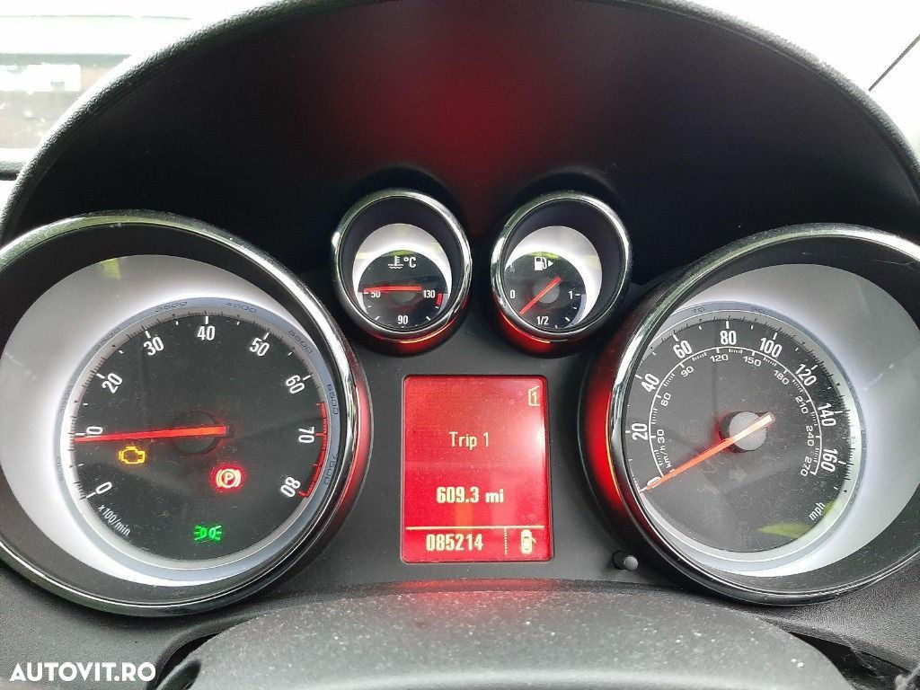Ceasuri bord Opel Astra J 2011 Hatchback 1.4 TI - 1