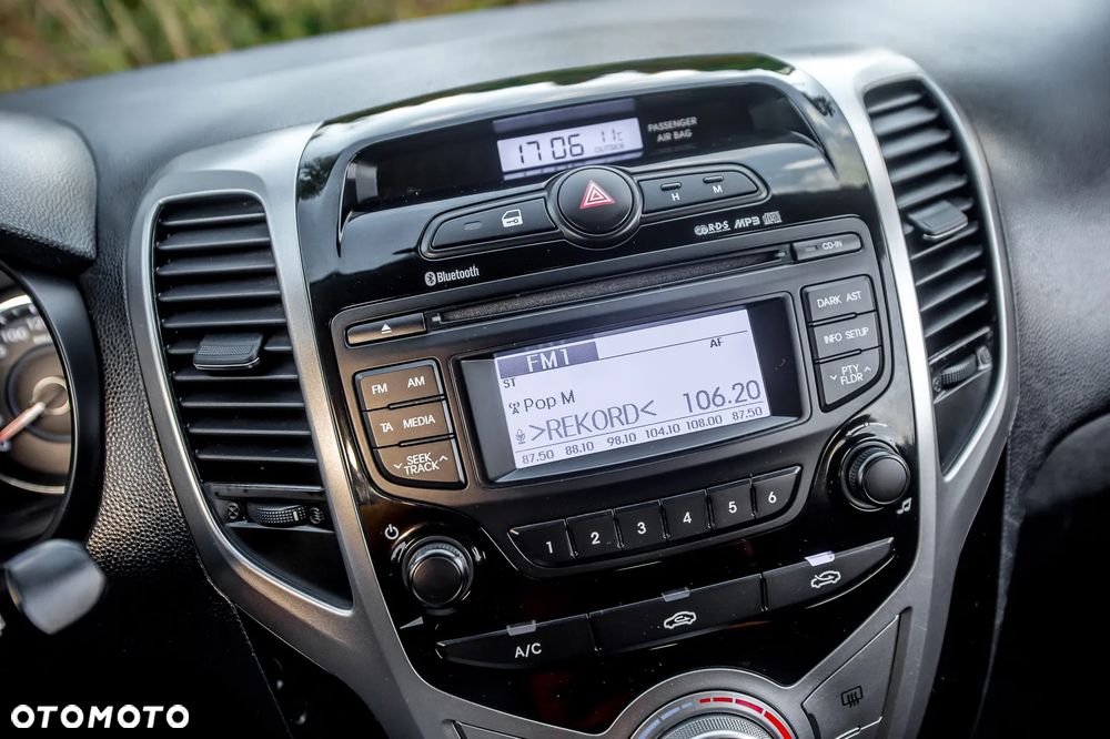 Hyundai ix20 1.6 BlueDrive Comfort - 21