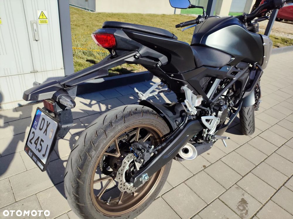 Honda CB - 3
