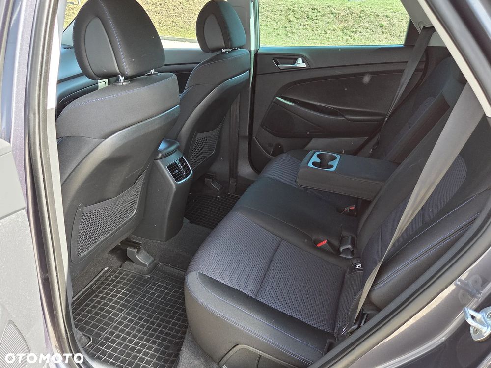 Hyundai Tucson blue 1.7 CRDi 2WD DCT Advantage - 34