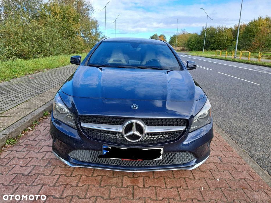 Mercedes-Benz CLA 250 4Matic 7G-DCT - 2