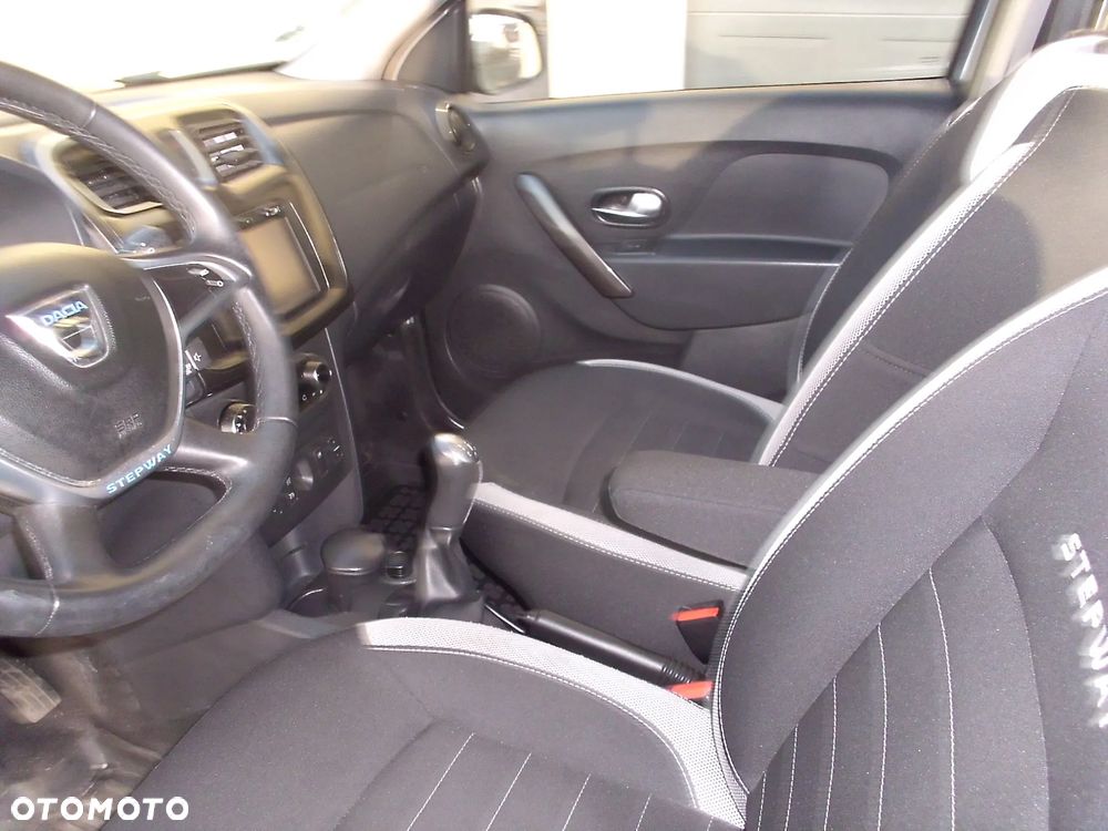 Dacia Sandero Stepway 0.9 TCe Laureate - 19