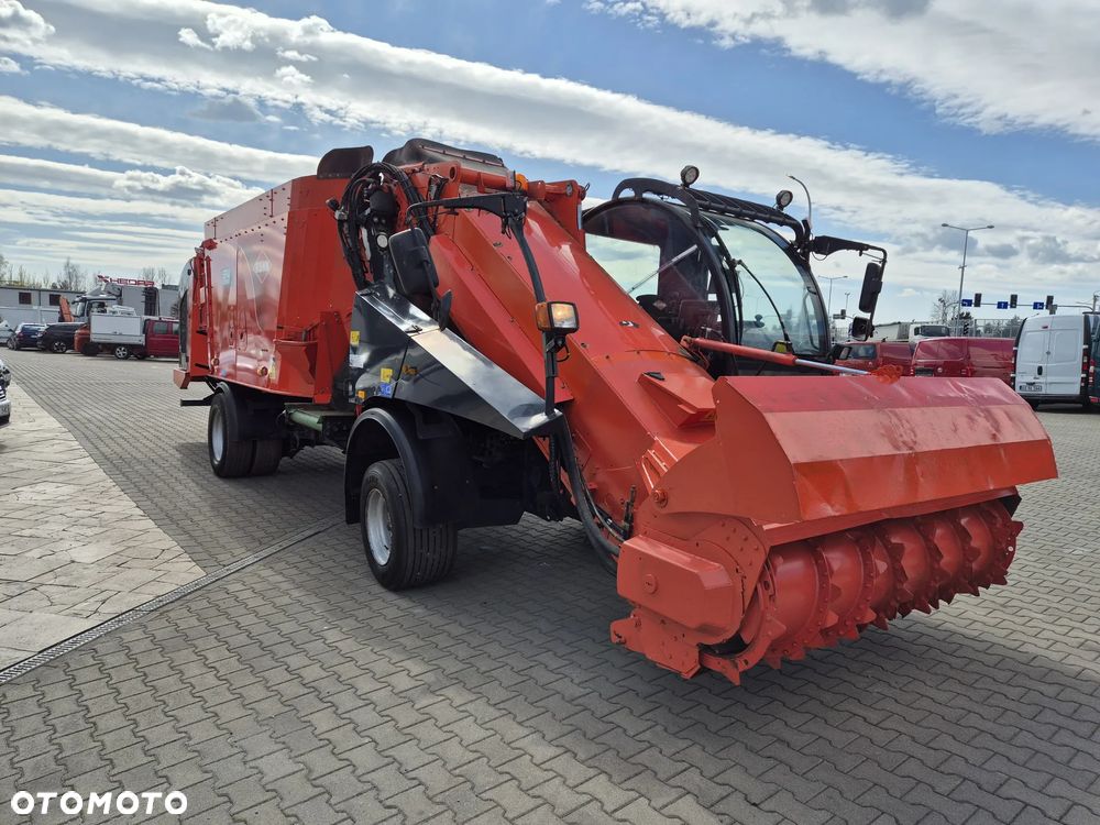 Kuhn SPW 22 Intense / 1WŁ. / NOWY SERWIS / 2 ŚLIMAKI / 22M3  / SUPER STAN / PASZOWÓZ SAMO JEZDNY - 7