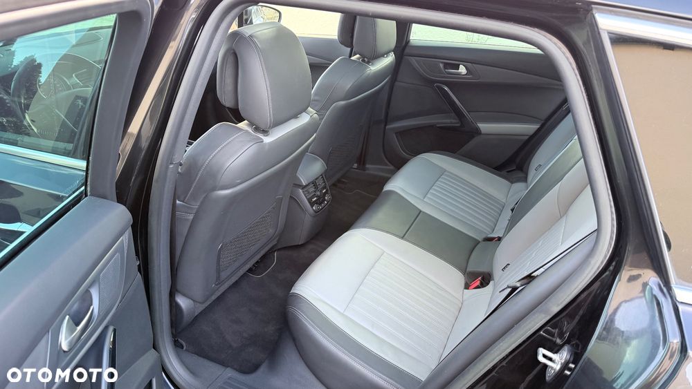 Peugeot 508 RXH 2.0 HDi HYbrid4 - 12