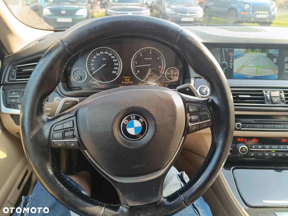 BMW Seria 5 530d - 13