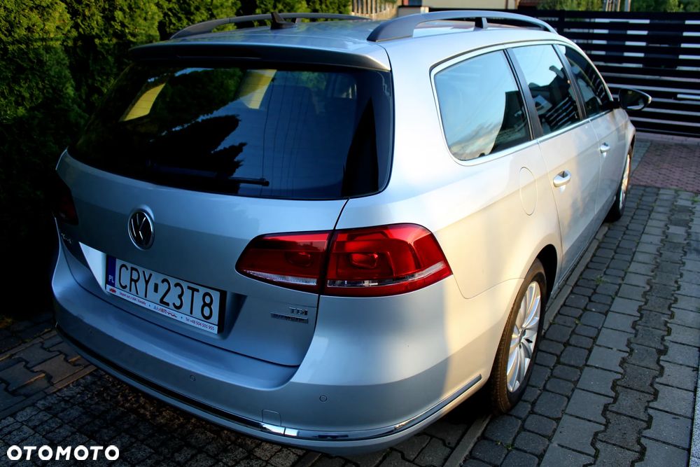 Volkswagen Passat 1.6 TDI BlueMotion Technology Highline - 4