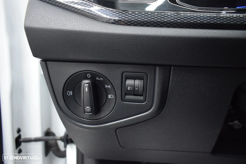 VW Taigo 1.0 TSI Style DSG - 8