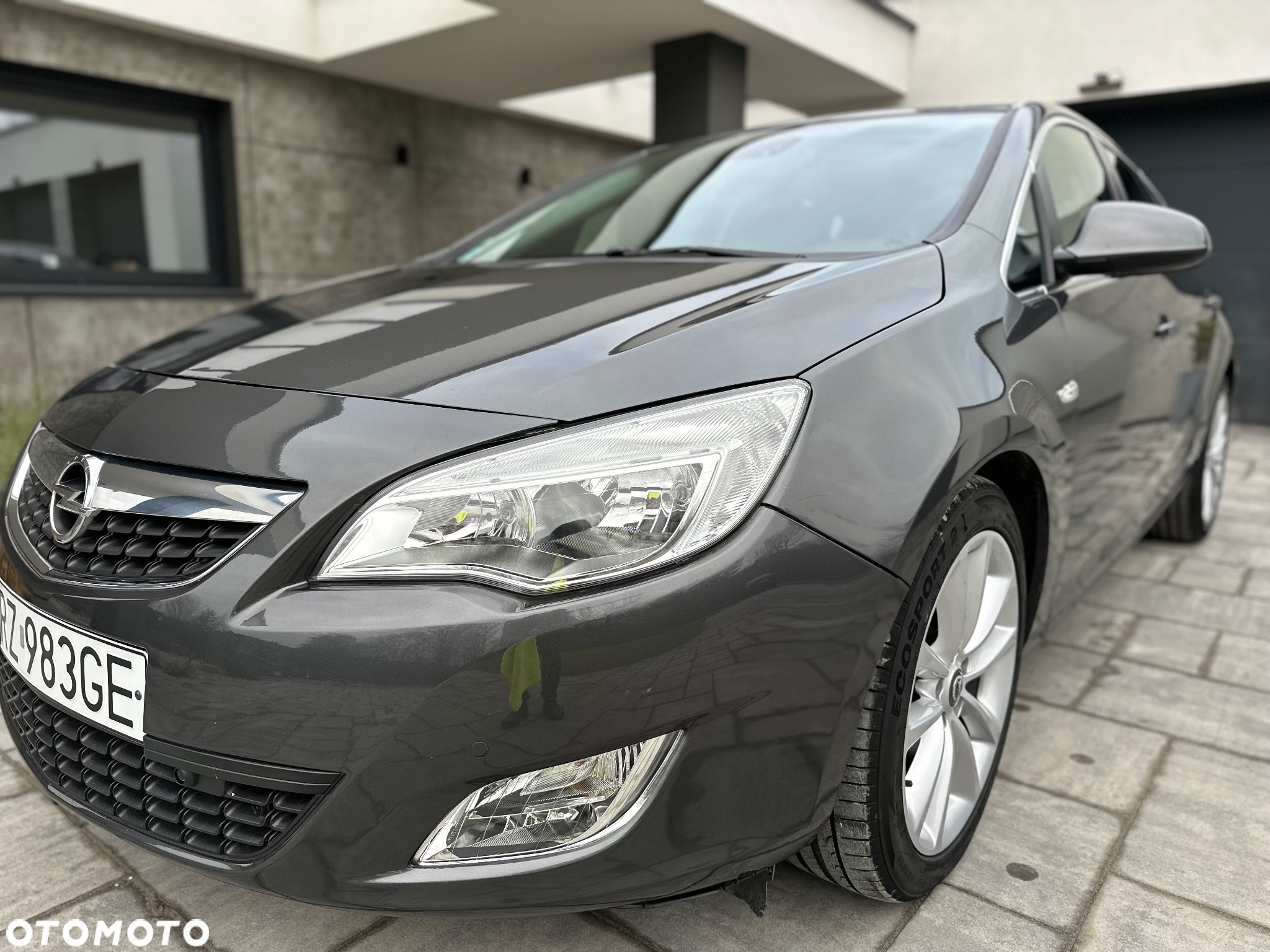 Opel Astra IV 2.0 CDTI Cosmo - 13