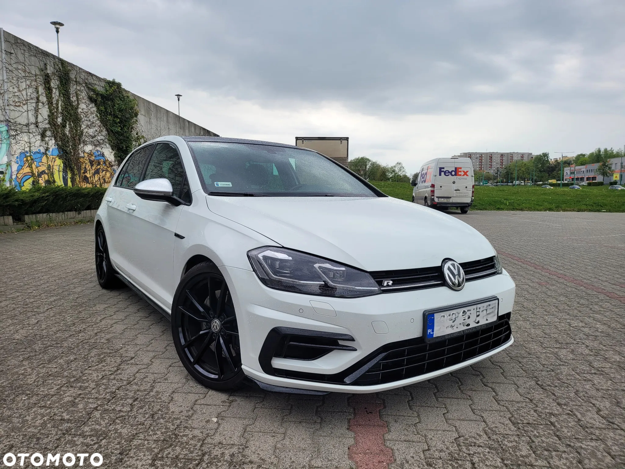 Volkswagen Golf VII 2.0 TSI BMT 4Mot R DSG - 5