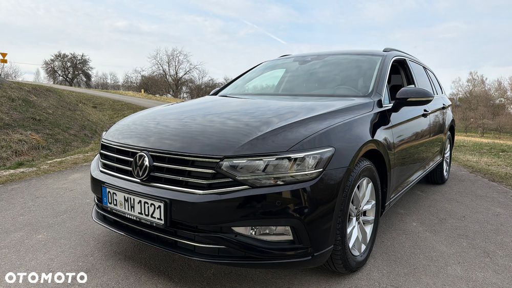 Volkswagen Passat 2.0 TDI SCR DSG - 3
