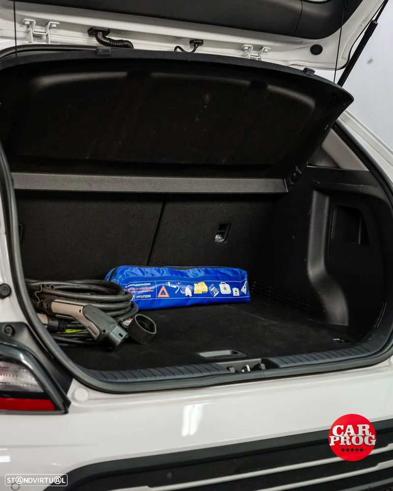 Hyundai Kauai EV 64.8 kWh Premium - 10