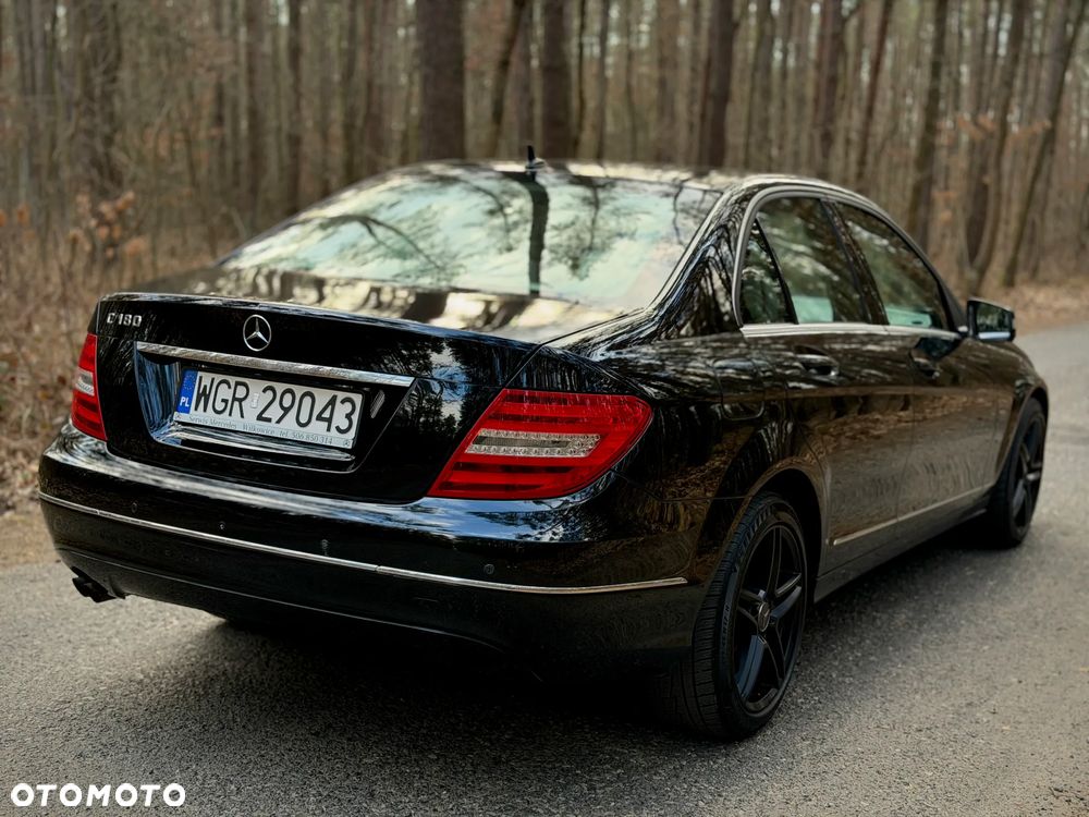 Mercedes-Benz Klasa C 180 BlueEFFICIENCY 7G-TRONIC Avantgarde - 6