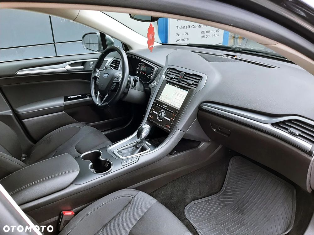 Ford Mondeo 2.0 TDCi Titanium PowerShift - 17