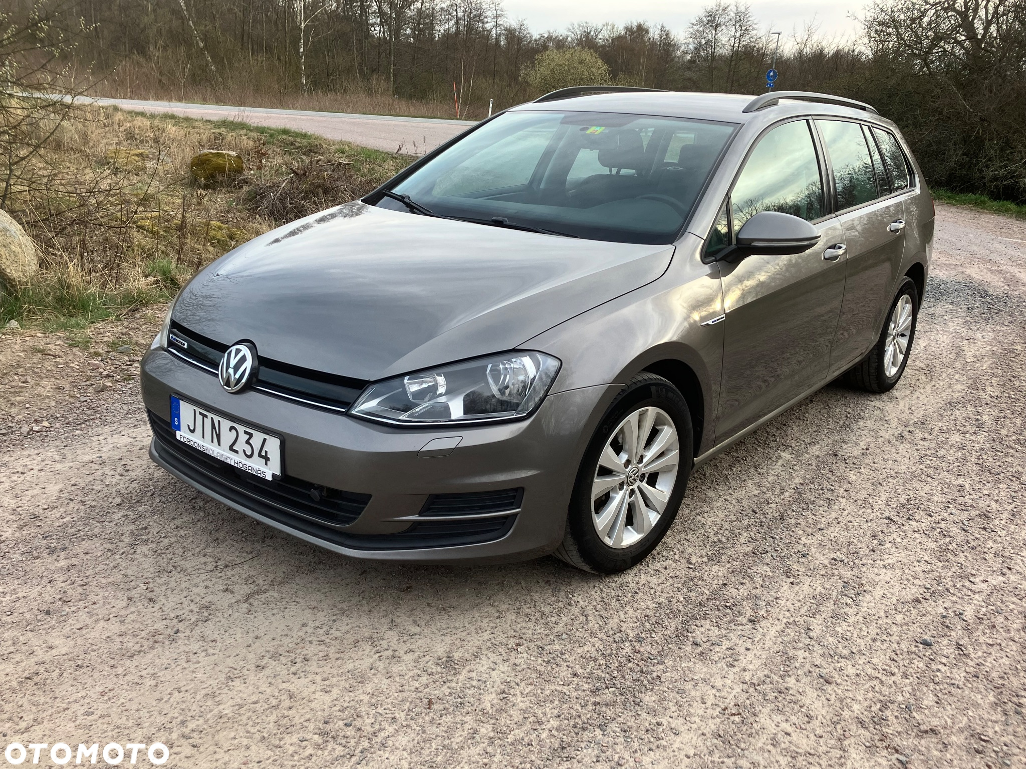 Volkswagen Golf Variant 1.4 TSI BlueMotion Technology Highline - 2