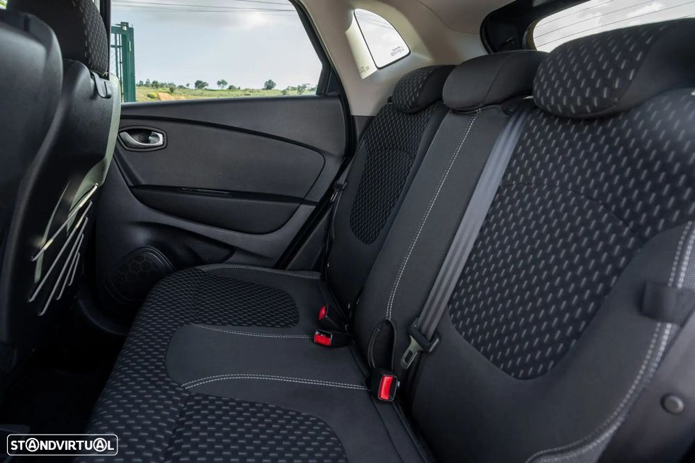 Renault Captur 0.9 TCE - 16