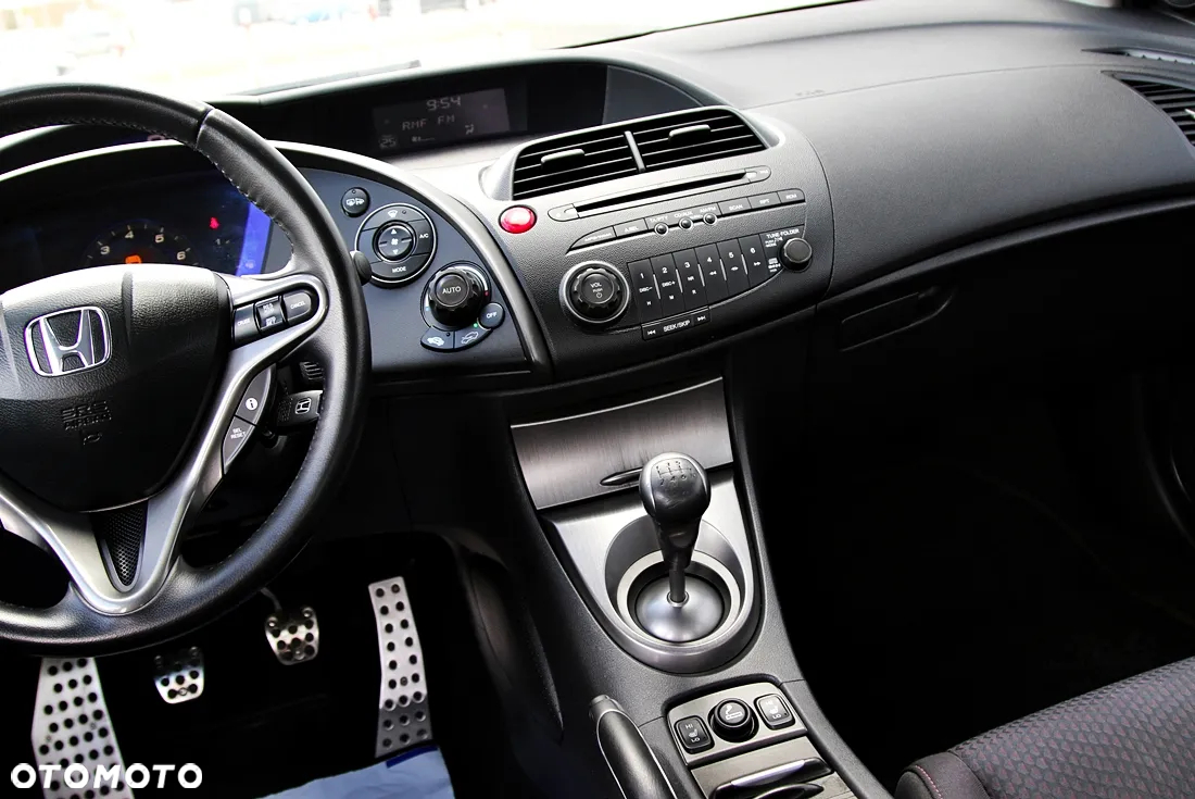 Honda Civic 1.8 Sport - 21