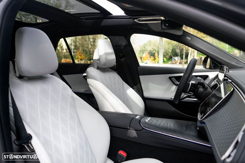 Mercedes-Benz E 300 - 33