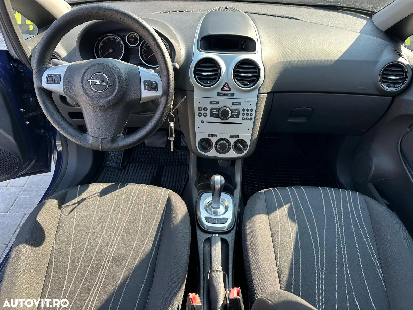Opel Corsa 1.2i Easytronic Essentia - 5