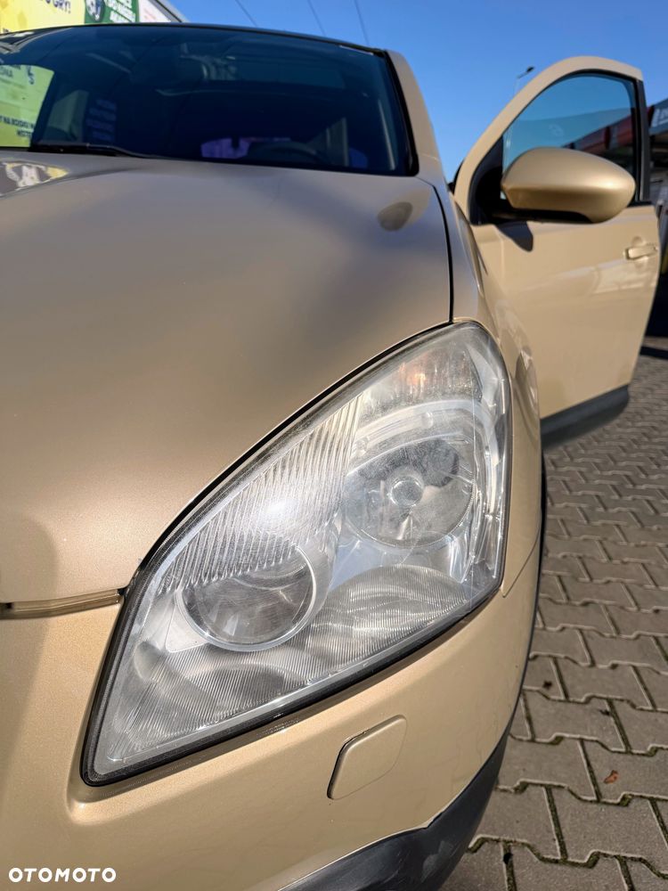 Nissan Qashqai - 21