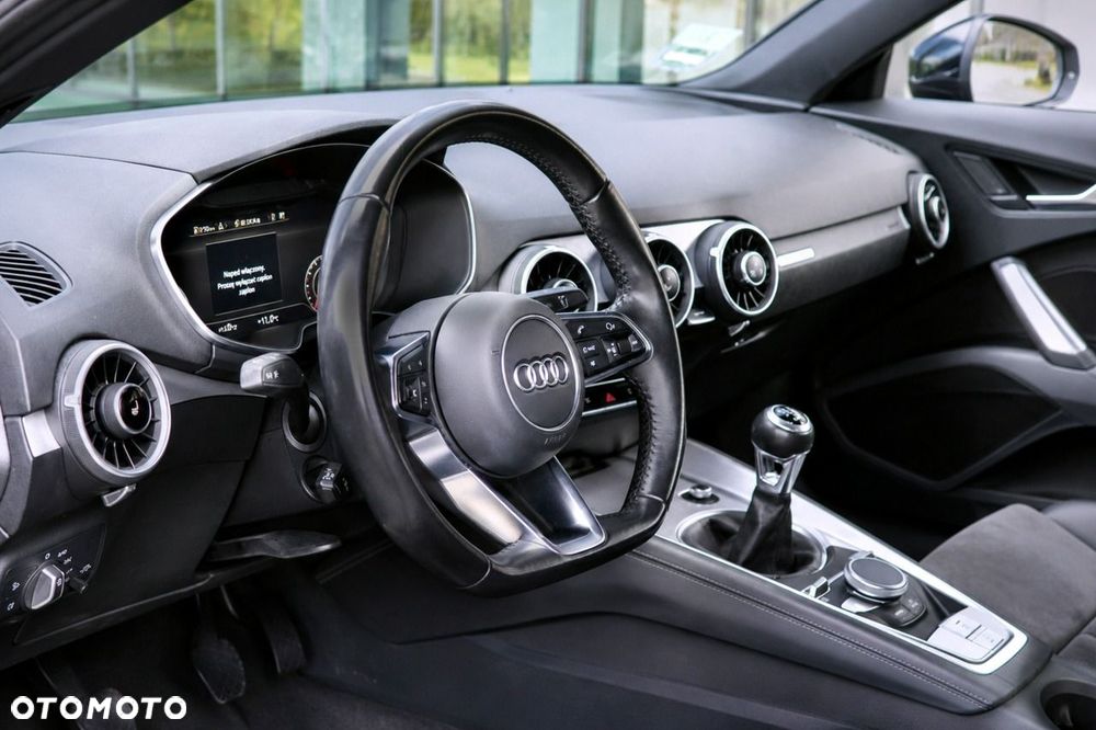 Audi TT Coupé - 18