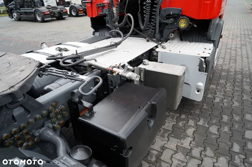 Scania G 410 / RETARDER / KOMPRESOR DO WYDMUCHYU MOUVEX / HYDRAULIKA / RETARDER / PEŁNY ADR / KLIMA POSTOJOWA - 16
