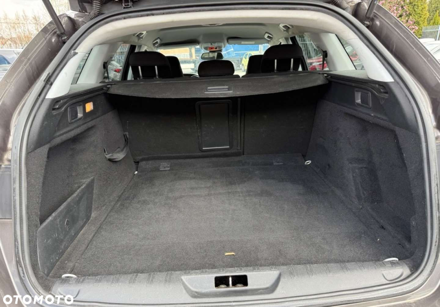 Peugeot 308 - 10