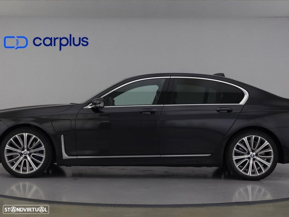 BMW 745 e iPerformance Pack M Auto - 4