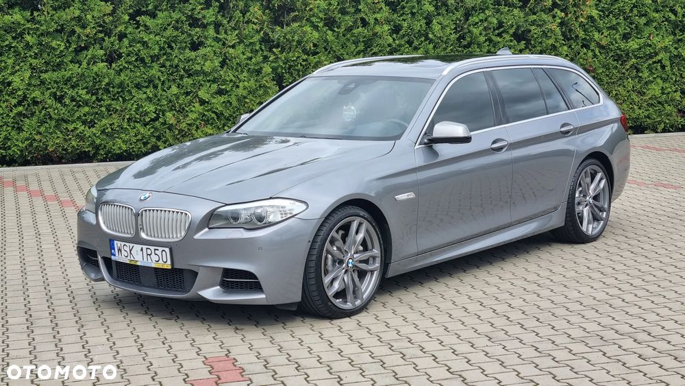 BMW Seria 5 M550d xDrive Touring Sport-Aut - 2