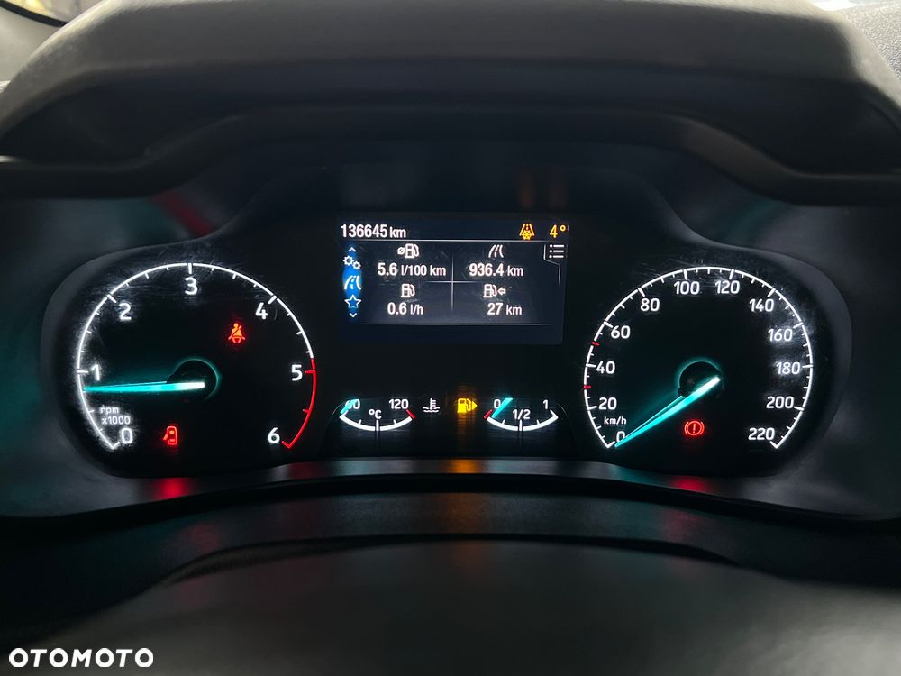 Ford Transit Connect - 26