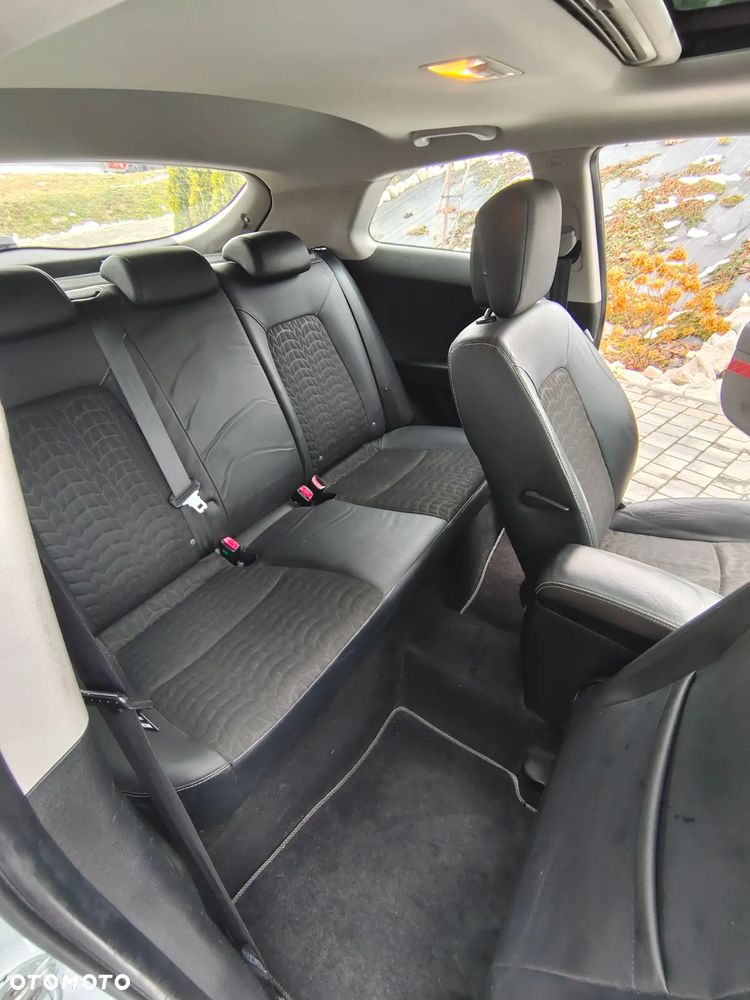 Kia ProCeed 1.6 CVVT ISG Vision - 16