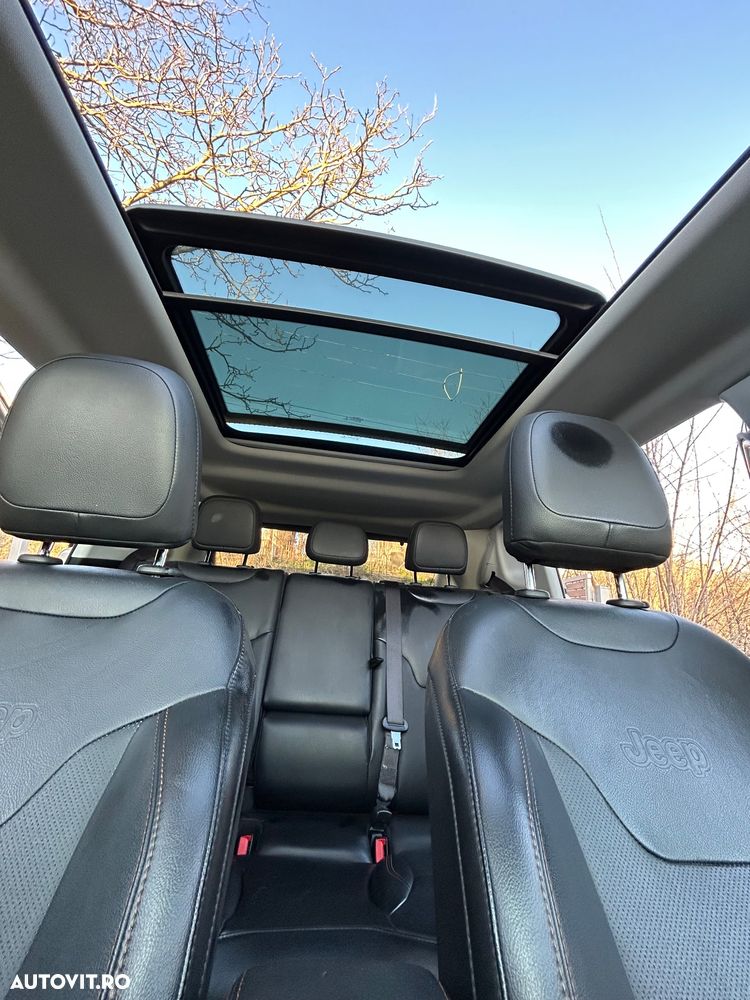 Jeep Compass - 13