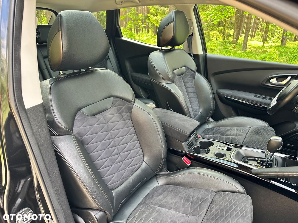 Renault Kadjar 1.3 TCe FAP Black Edition EDC - 33