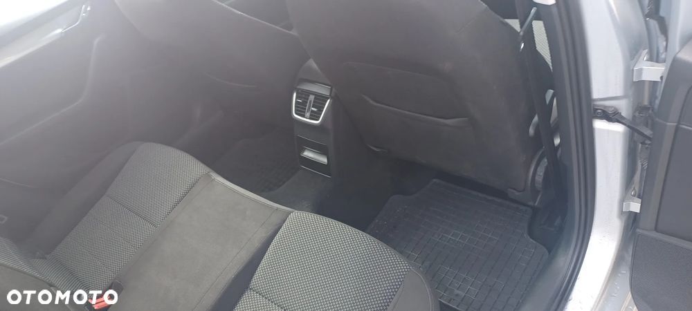 Skoda Octavia - 9