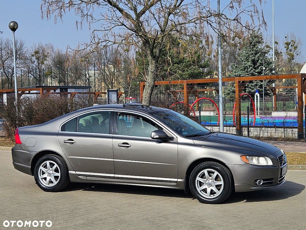 Volvo S80 2.4D5 Momentum - 11