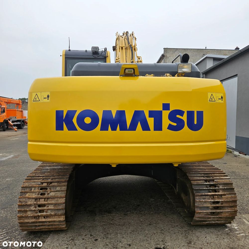 Komatsu PC210 - 3