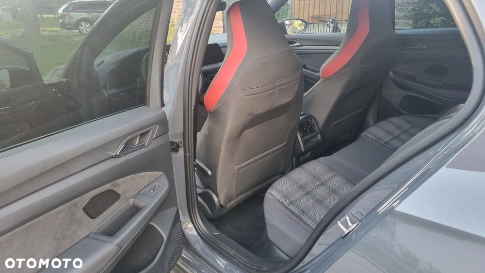 Volkswagen Golf 2.0 TSI OPF GTI - 24