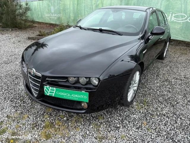 Alfa Romeo 159 Sportwagon 2.0 JTDm Distinctive - 1