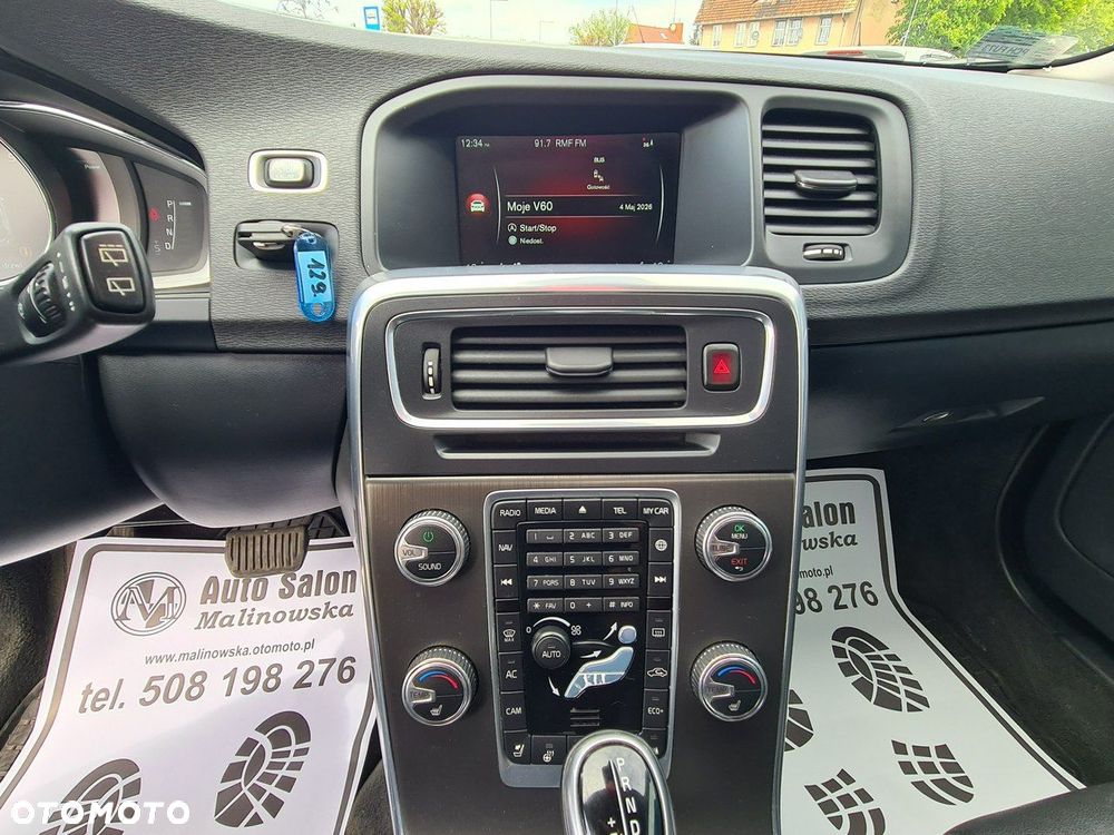 Volvo V60 T5 Drive-E Momentum - 13