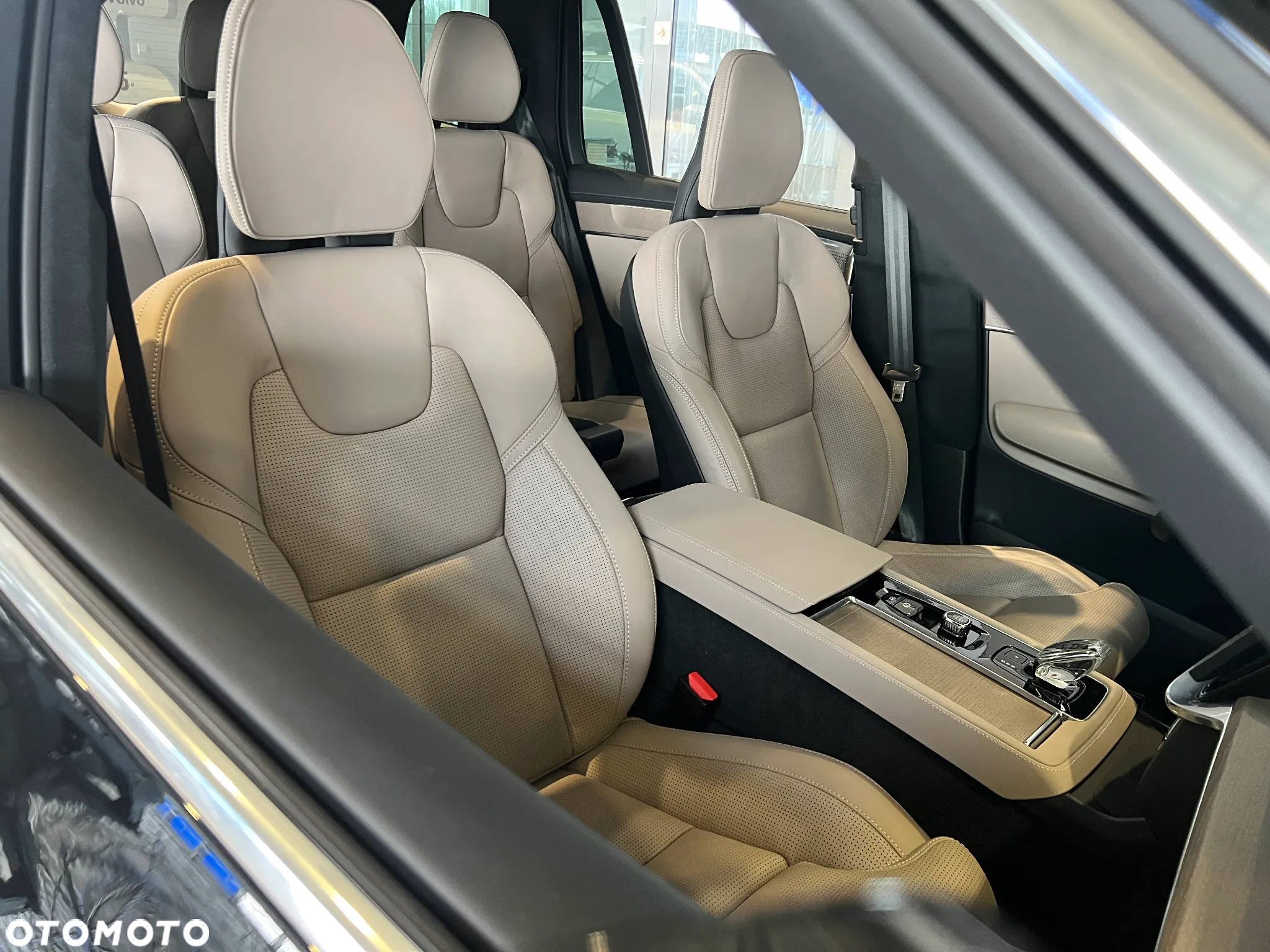 Volvo XC 90 T8 AWD Plug-In Hybrid Ultra Bright 7os - 7