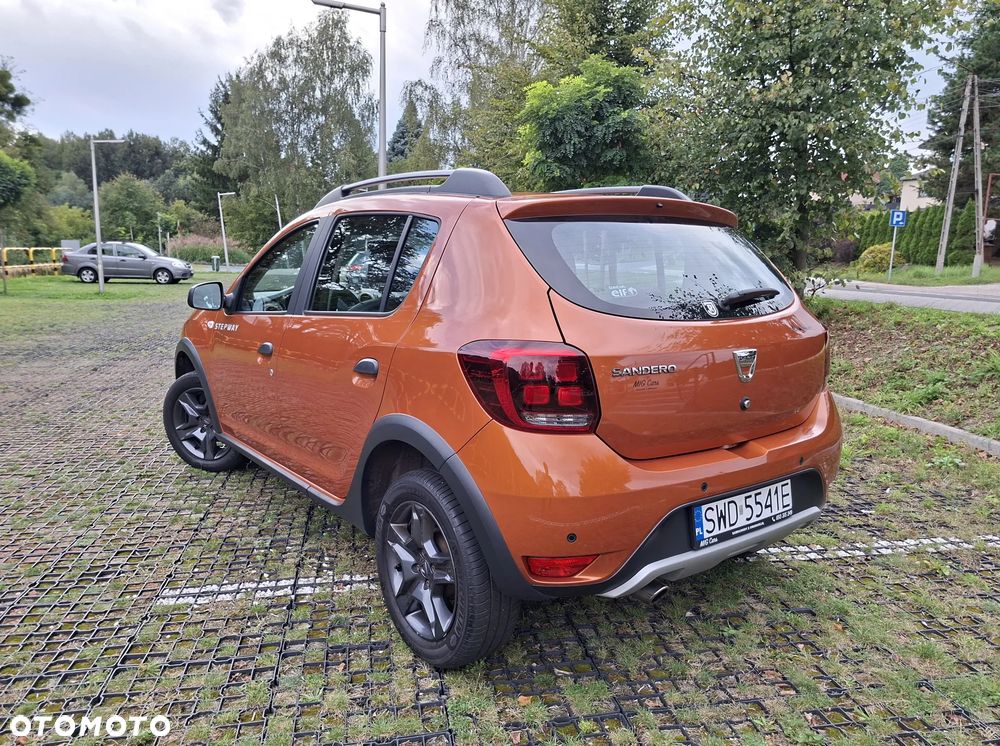 Dacia Sandero Stepway 0.9 TCe Laureate S&S - 8