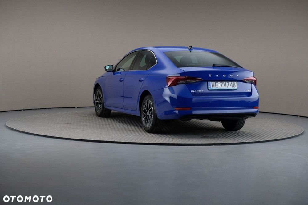 Skoda Octavia - 2