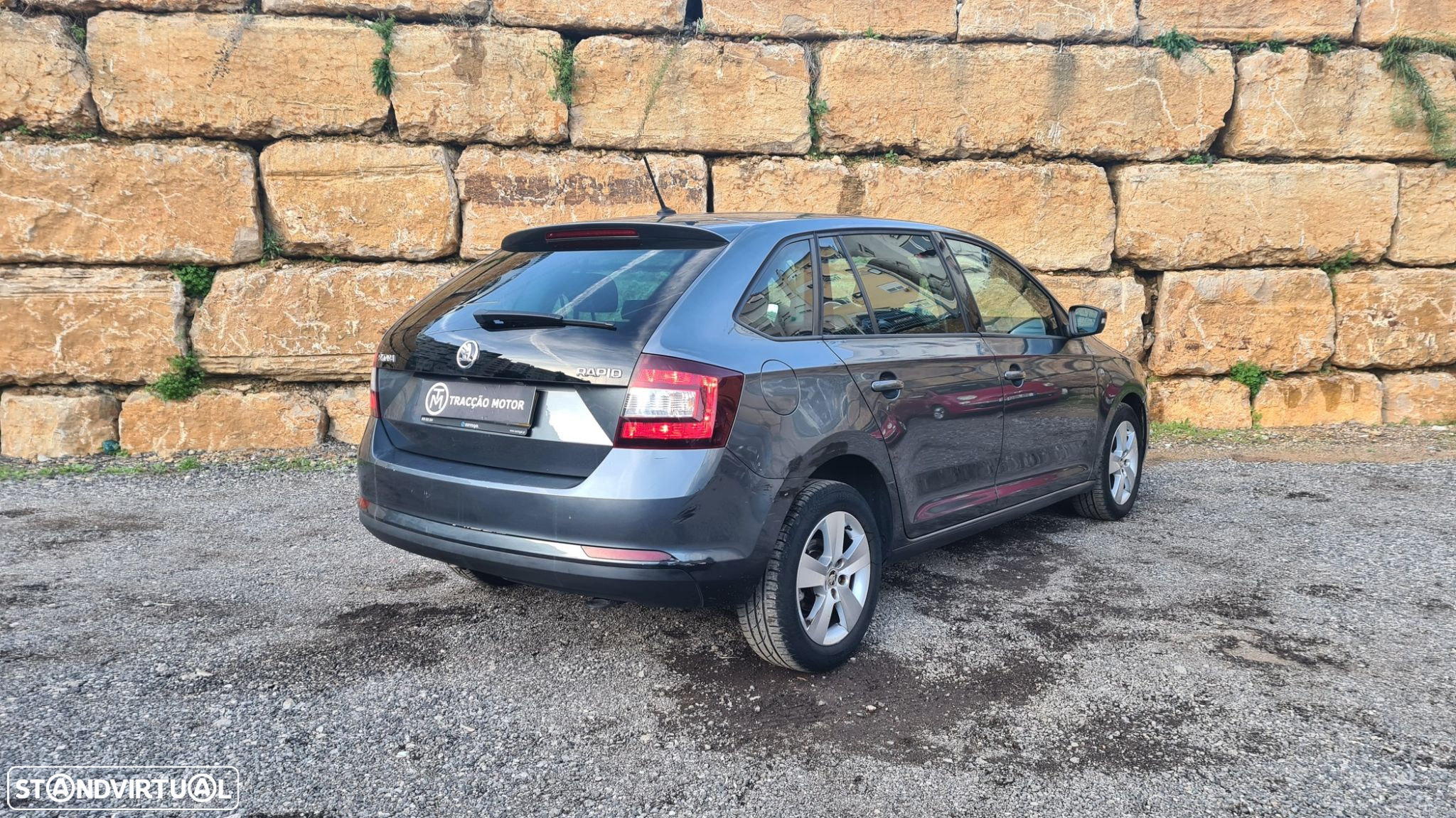 Skoda Rapid Spaceback 1.4 TDi Ambition - 2
