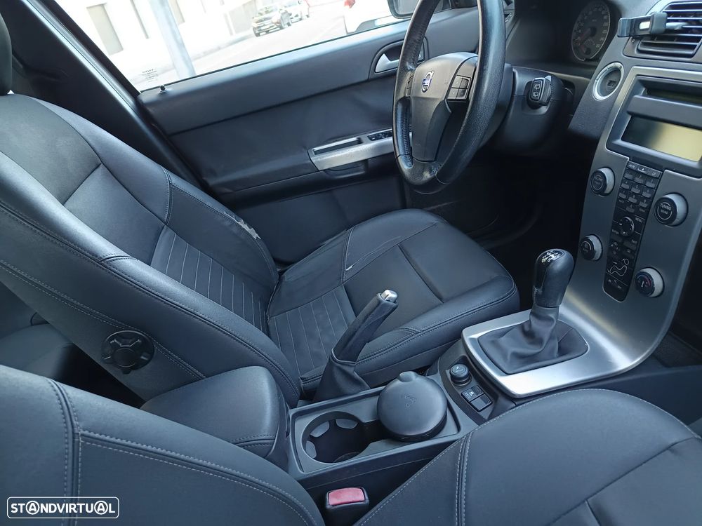 Volvo V50 2.0 D Nível 3 - 6