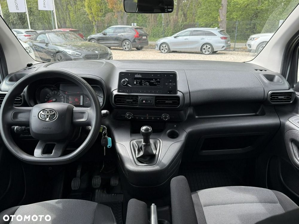 Toyota Proace City - 21