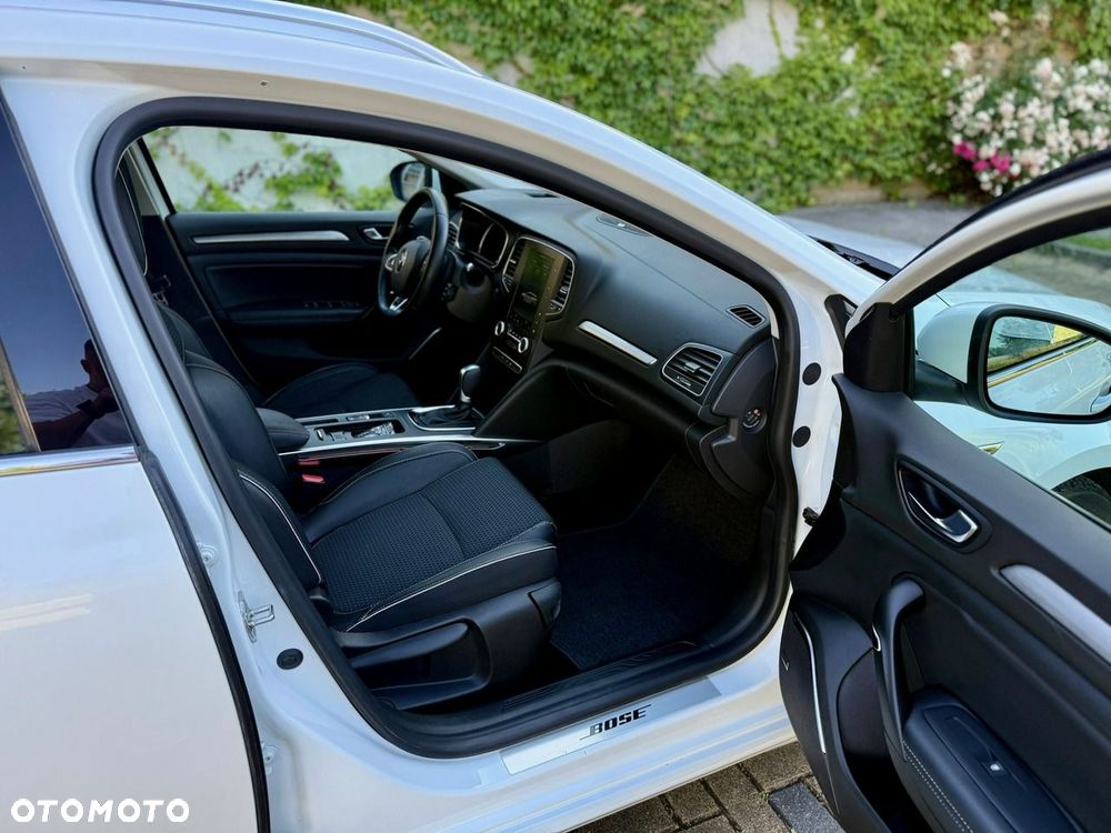 Renault Megane ENERGY TCe 165 EDC BOSE EDITION - 5